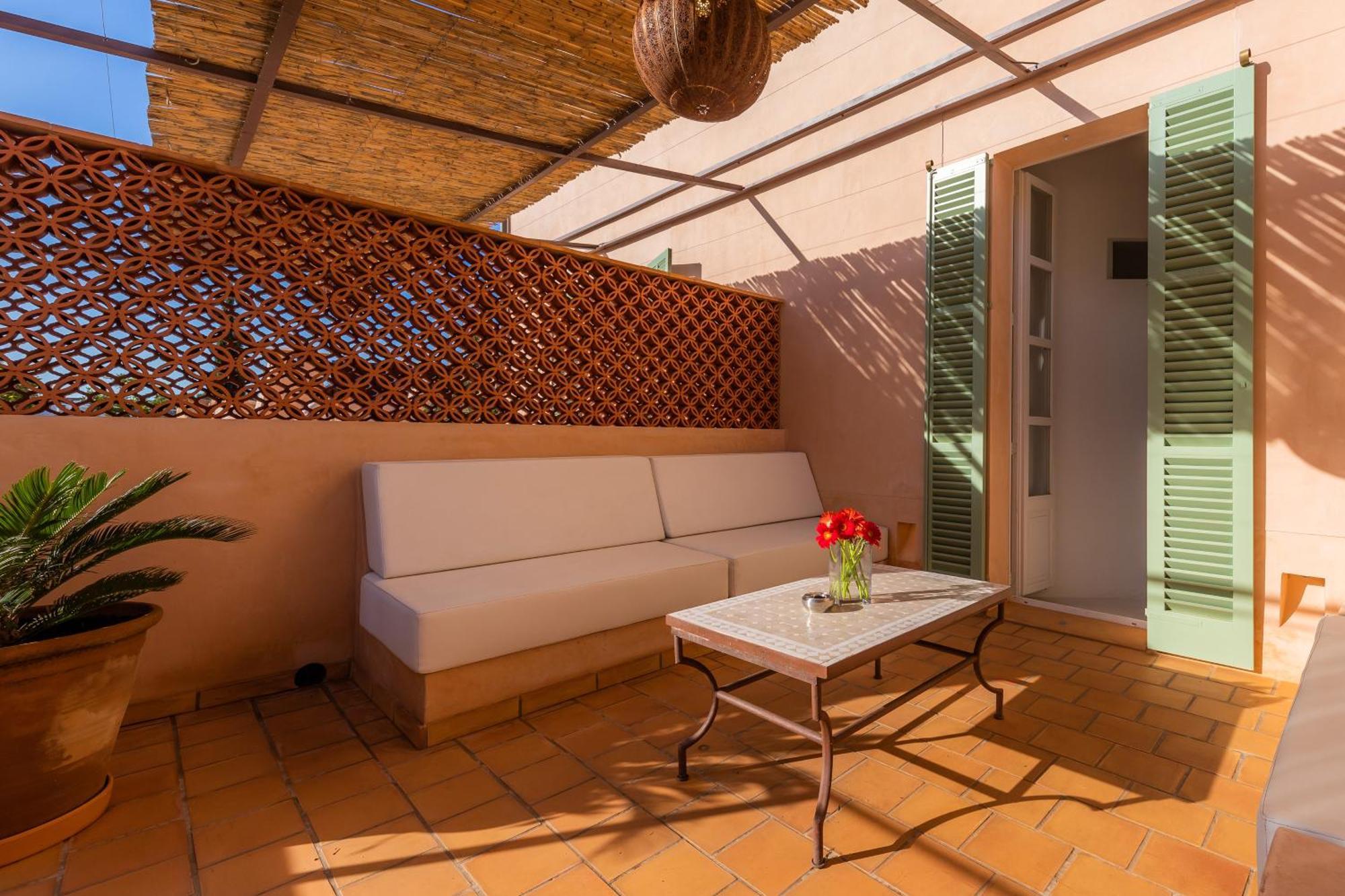 Yartan Boutique Hotel - Adults Only Exterior photo